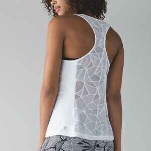 🏃‍♀️ Lululemon Goal Crusher Tank 🤍 White Racerback